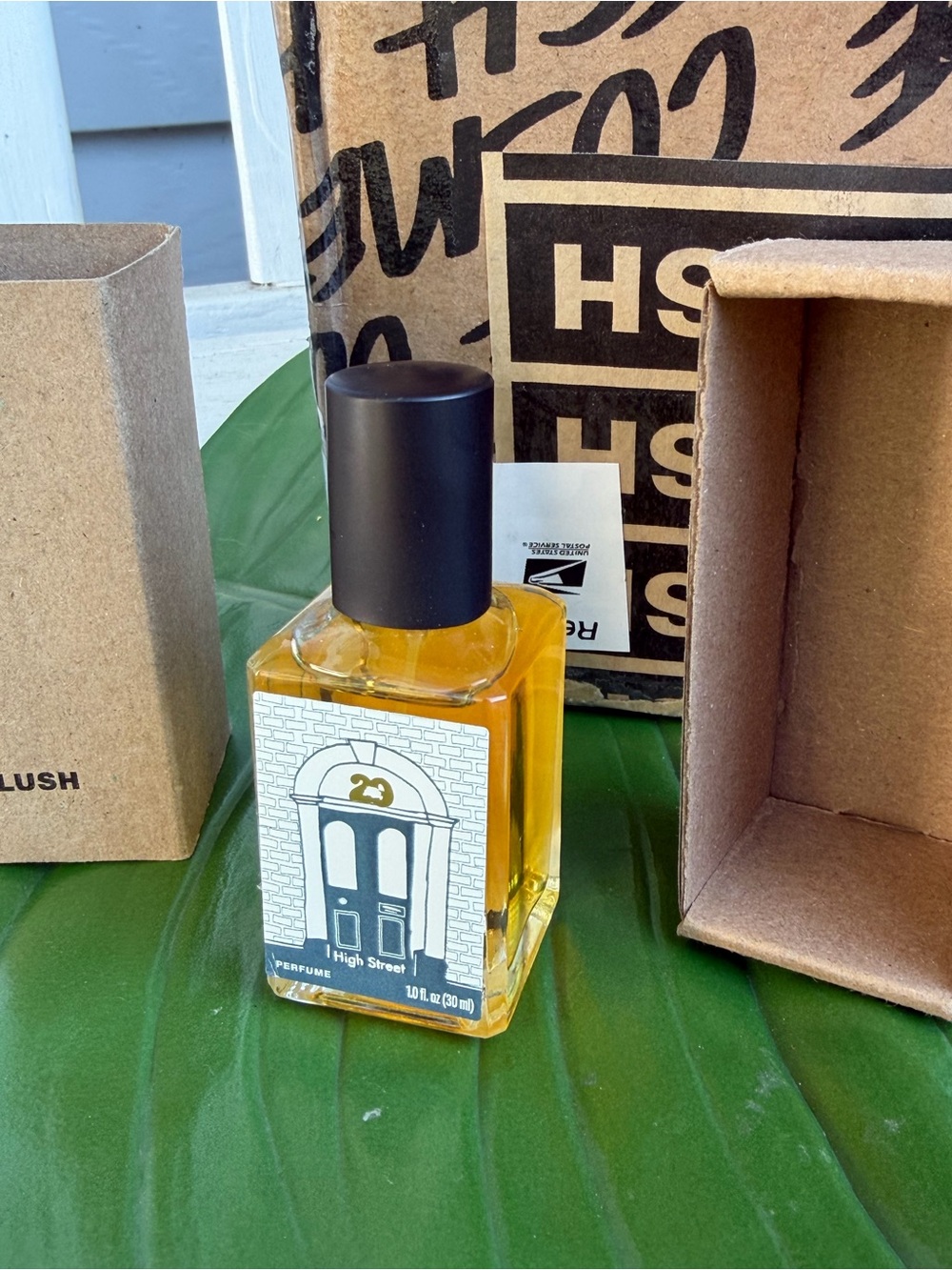 High Street Eau de Parfum — Amber & Black Bottle